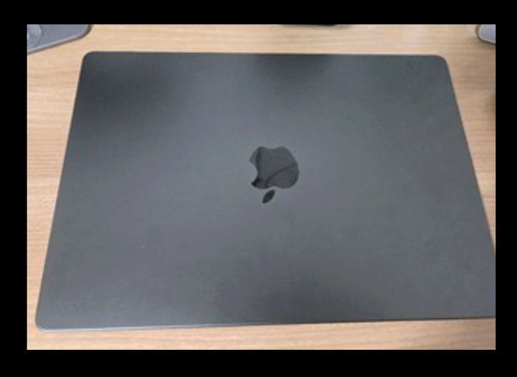 Apple 2025 맥북 프로 14 M5, 스페이스 블랙, M500011.png