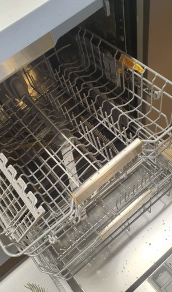 삼성전자 BESPOKE 키친핏 빌트인 식기세척기 14인용2026-03-02 오후 3.09.31 2.png