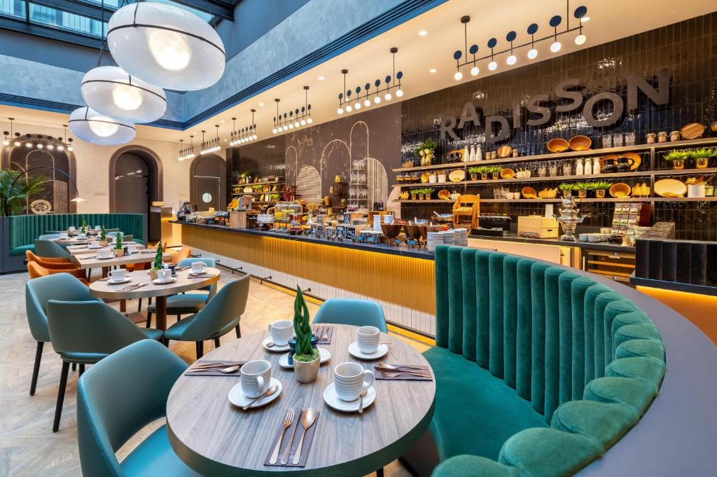 래디슨 컬렉션 호텔, 바실리카 부다페스트 (1).png