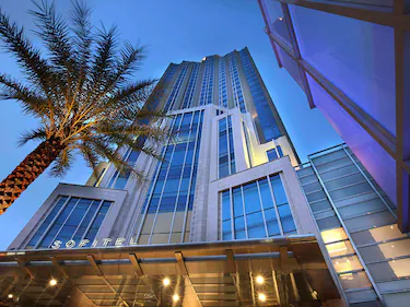 소피텔-방콕-수쿰윗-호텔3.png