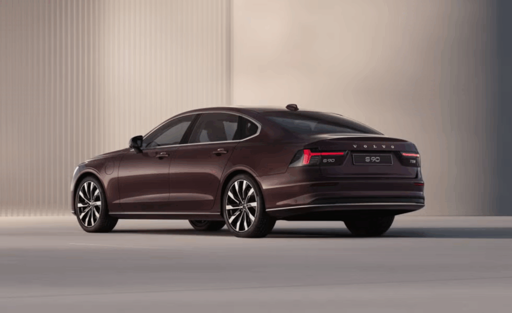 2026-Volvo-S90-2-1024x626.png