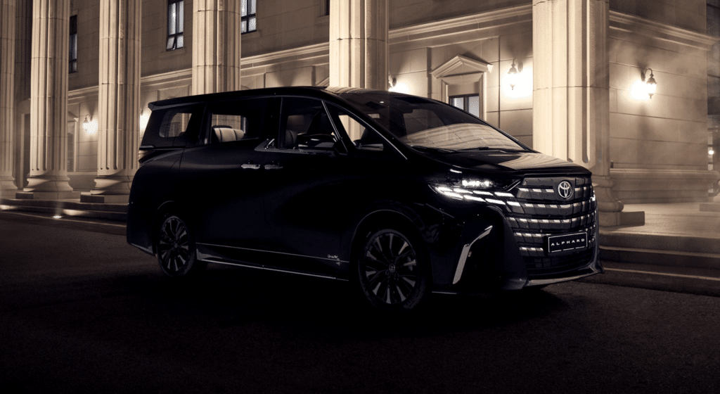 2026-Toyota-Alphard-Hybrid-Premium-4-1024x560.png