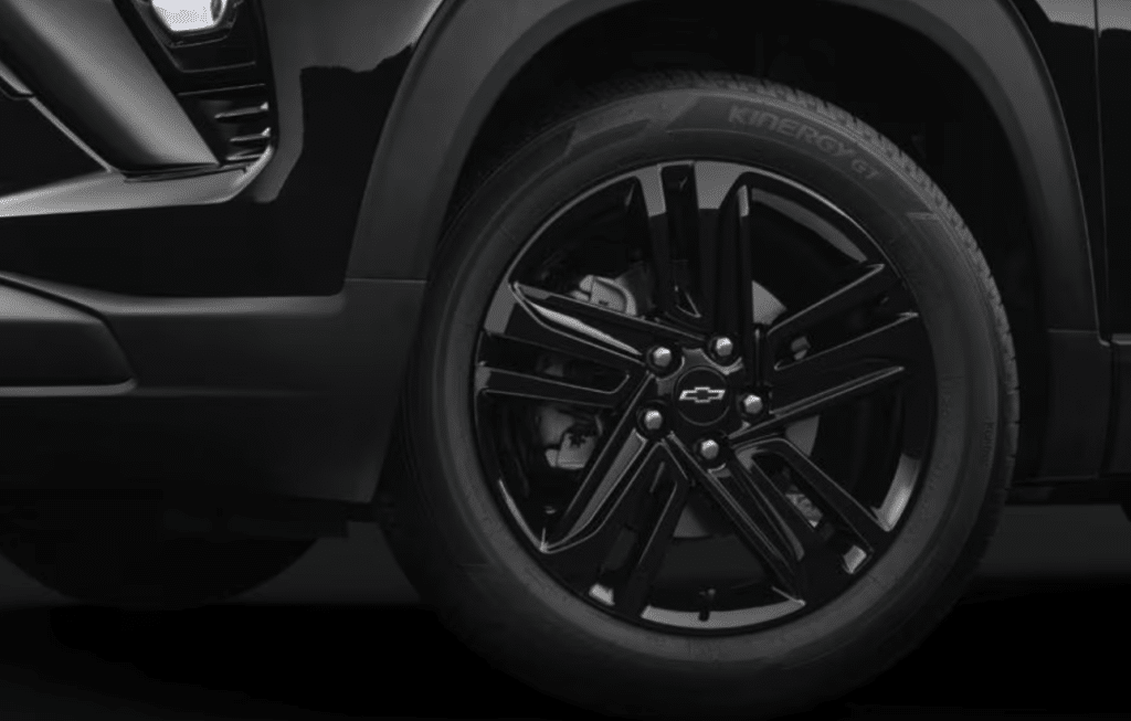 Chevrolet-Trailblazer-Midnight-Black-Edition-3-1024x653.png