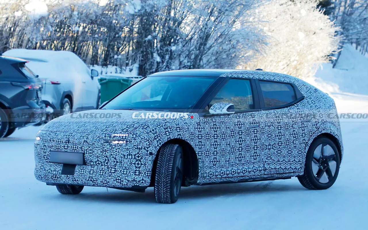 아이오닉 3 스파이샷 8.png