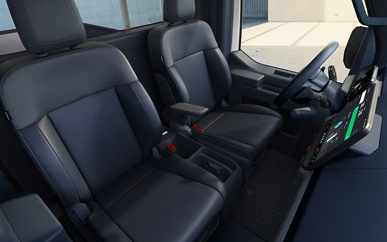 PV5 WAV 오픈배드 패신저 도너모델 4444.png