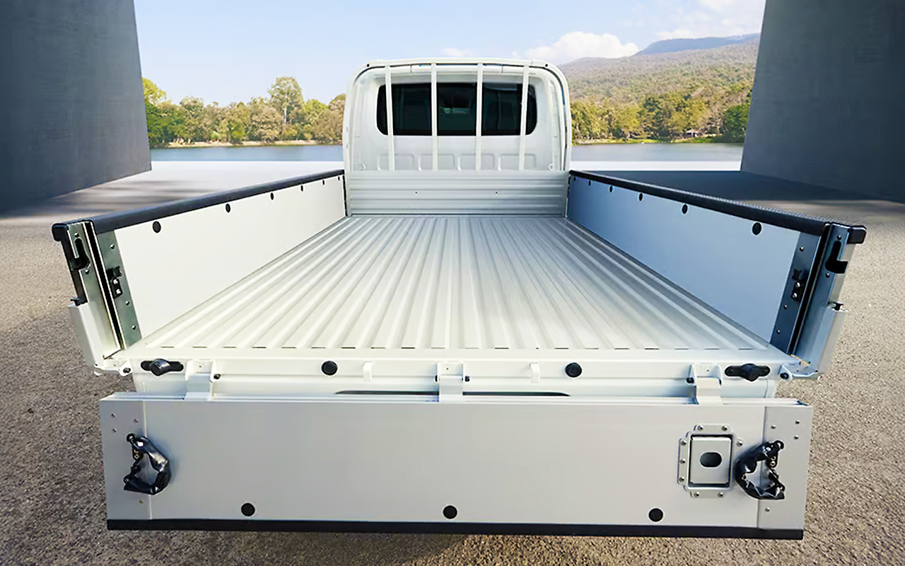 PV5 WAV 오픈배드 패신저 도너모델 44444444.png