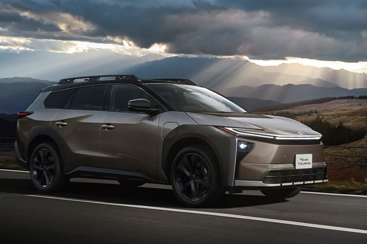 toyota-bz4x-touring-front-view-mountain.png
