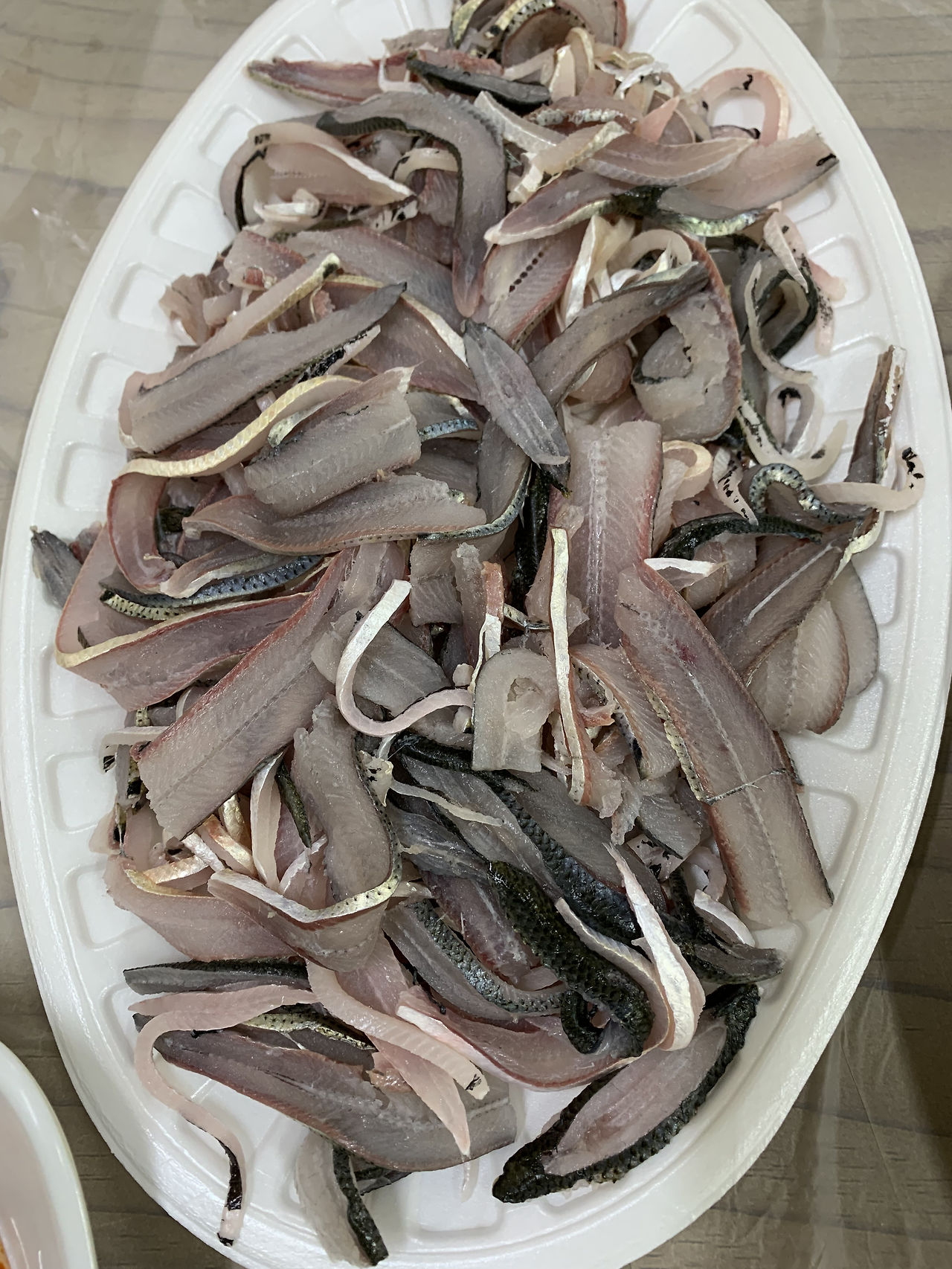 가을이 가기 전에…. 전어
