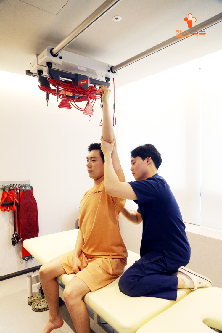 고덕동 오십견 치료 필요하면 부작용 재발 위험 없도록