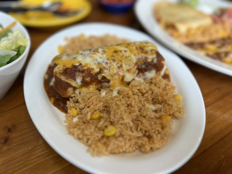 IMG_0255.jpg?typew773