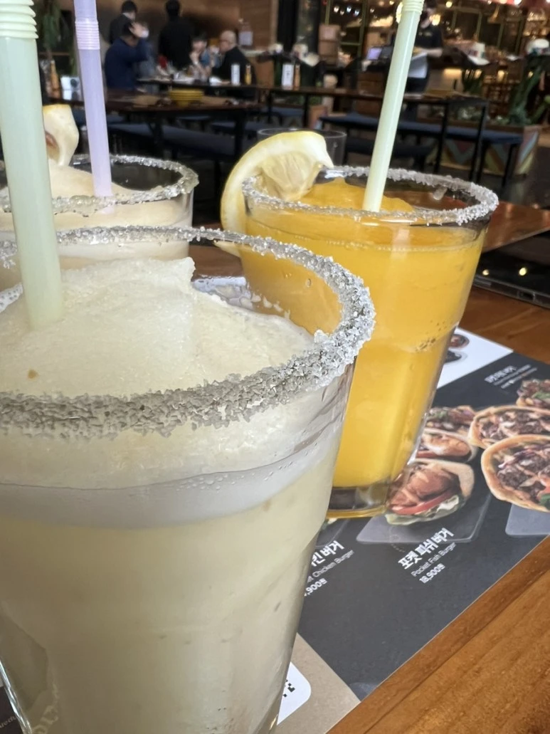 IMG_0250.jpg?type=w773