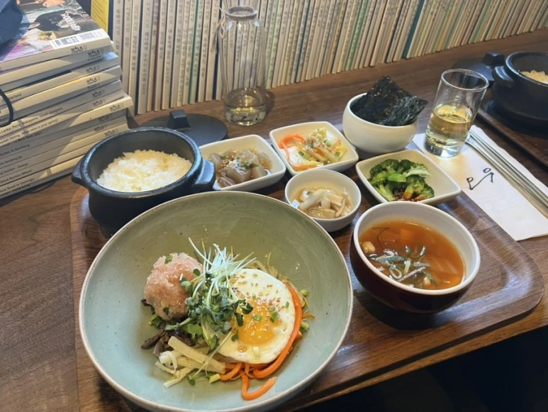 IMG_0293.jpg?type=w773