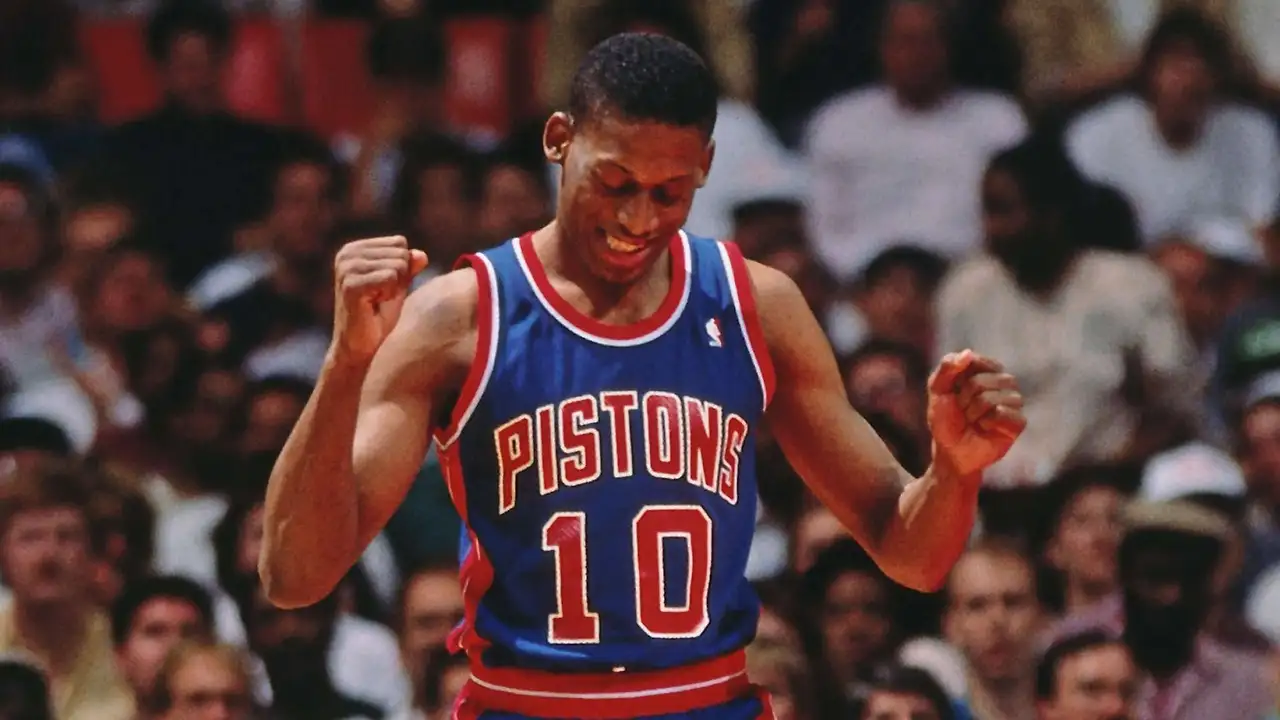 dennis-rodman-with-the-detroit-pistons_1scy6mvikwjjy1g0f4dgeokurl.jpeg