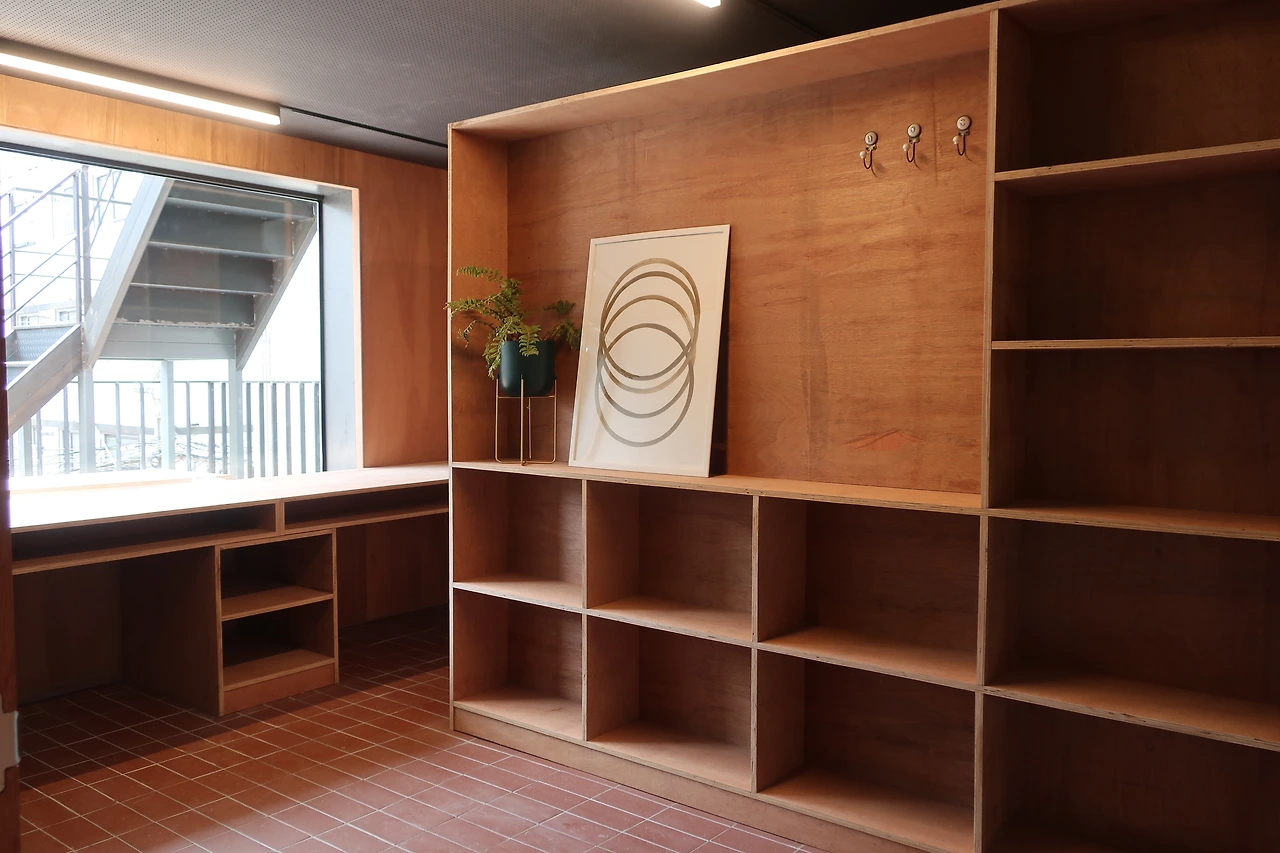 3호점 코리빙_코워킹 개별실.JPG