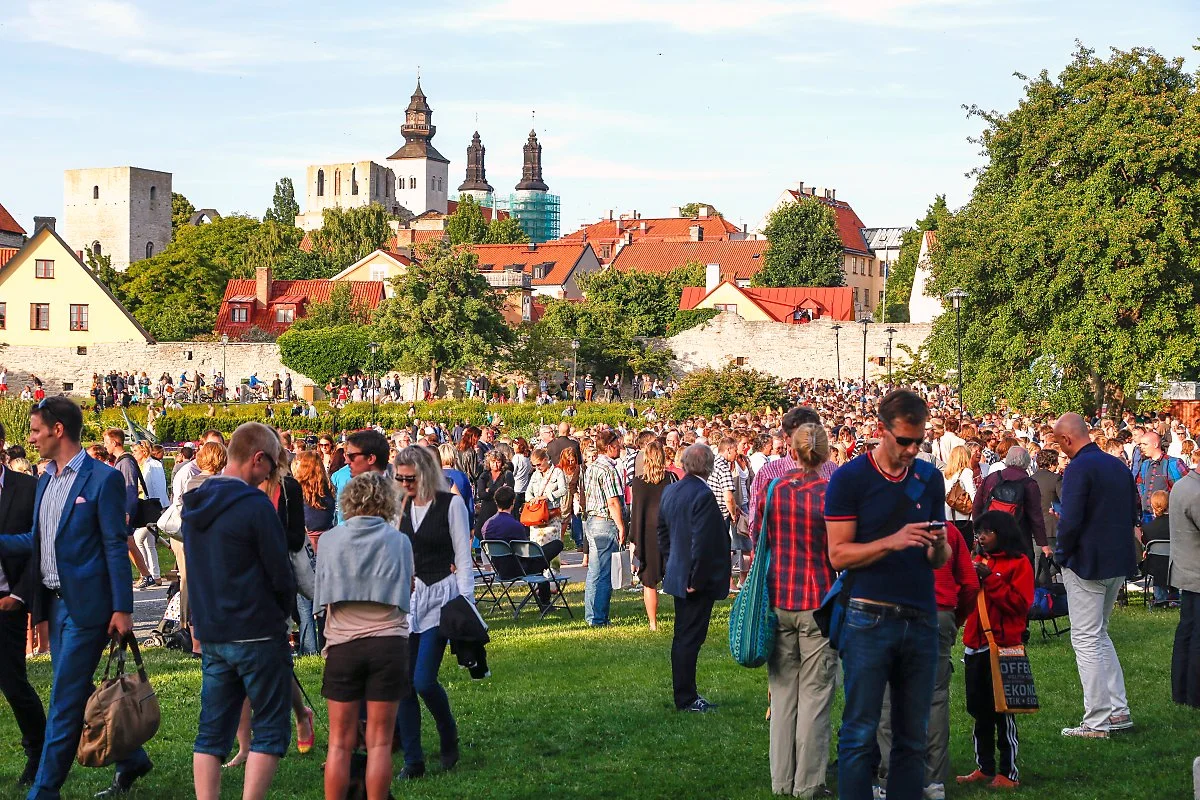 1%EC%9E%A5_1%ED%99%94%EB%AC%BC%ED%8A%B8%EB%9F%AD%EC%97%90%EC%84%9C%EC%A0%95%EC%B9%98%EC%B6%95%EC%A0%9C%EB%A1%9C.jpg?type=w1200