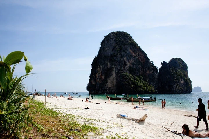 08-12.jpg?resize=720%2C480