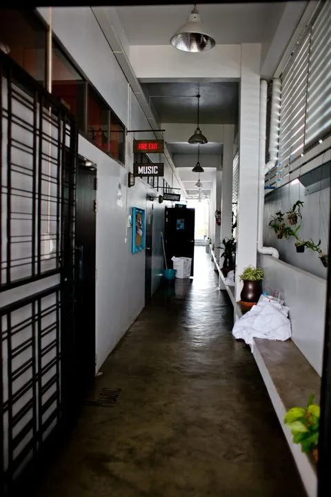 10-08.jpg?resize=480%2C720