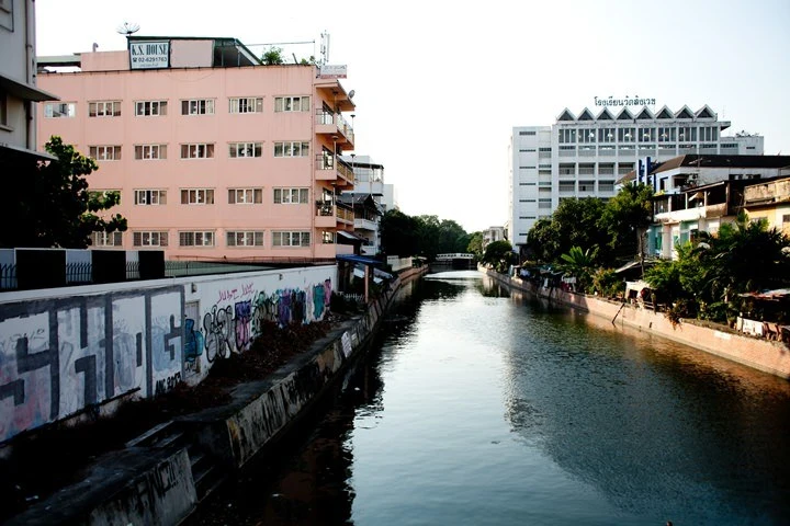 18-02.jpg?resize=720%2C480