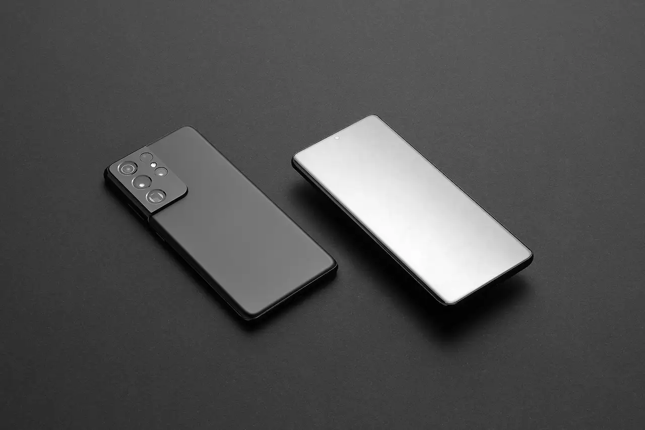 02-android-smartphone-mockup-b.jpg?auto=compress,format&fit=crop,max&h=780&w=1170