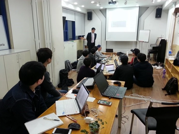 943789_1129197677145916_8982887733082659851_n.jpg?type=w740