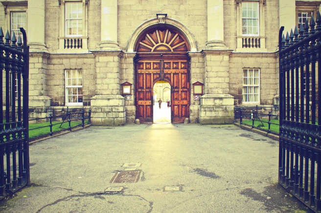 trinity-college-dublin.jpg?w=656