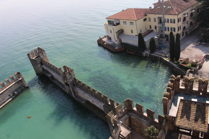 IMG_8025.jpg?type=w773