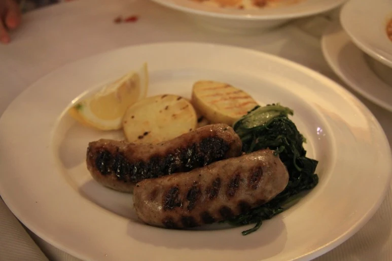 IMG_2489.JPG?type=w773