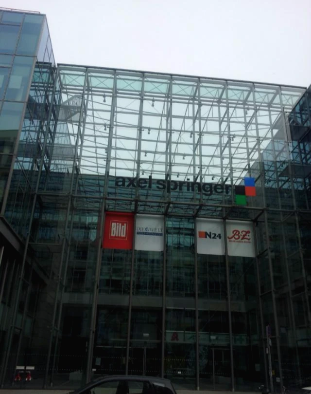 22524133553C9006089484