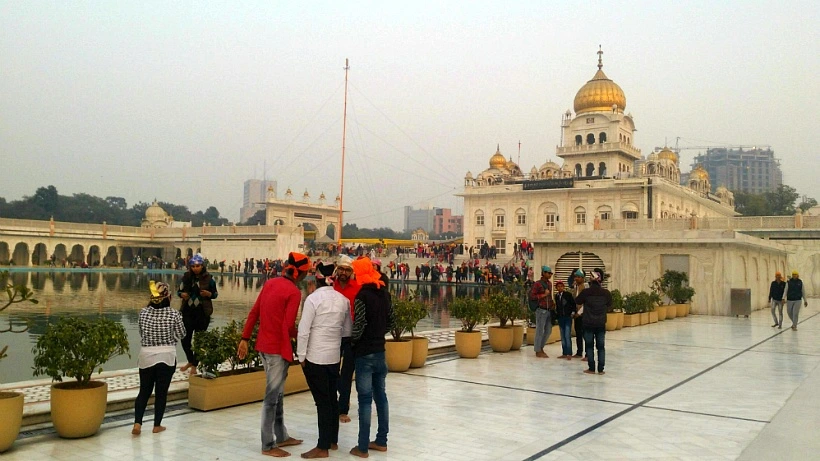 998C3F3B5C7F7BC30F4CF5