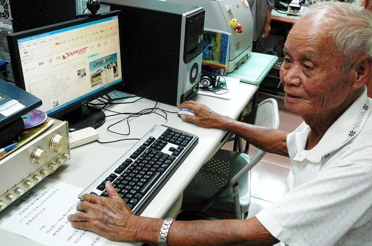 254E794C529C56B7045E0F