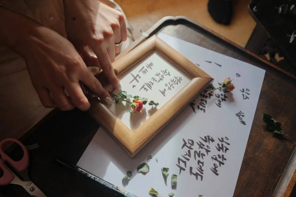 %EC%82%AC%EB%9E%91%ED%95%98%EB%8A%94_%EC%97%B0%EC%9D%B8%EA%B3%BC_%EB%96%A0%EB%82%98%EB%8A%94_%EC%97%AC%ED%96%89_%28%EB%93%9C%EB%9D%BC%EC%9D%B4%ED%94%8C%EB%9D%BC%EC%9B%8C%EB%A5%BC_%ED%86%B5%ED%95%9C_%EC%BA%98%EB%A6%AC_%EA%B7%B8%EB%9D%BC%ED%94%BC_.jpg?type=w966