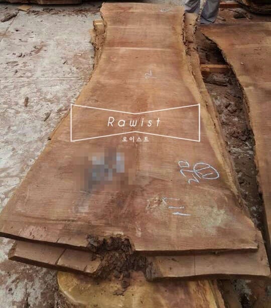 IMG_4889.jpg?type=w966