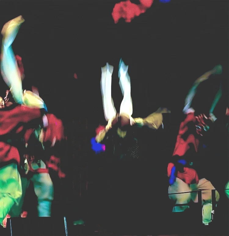 IMG_3827.GIF?type=w966