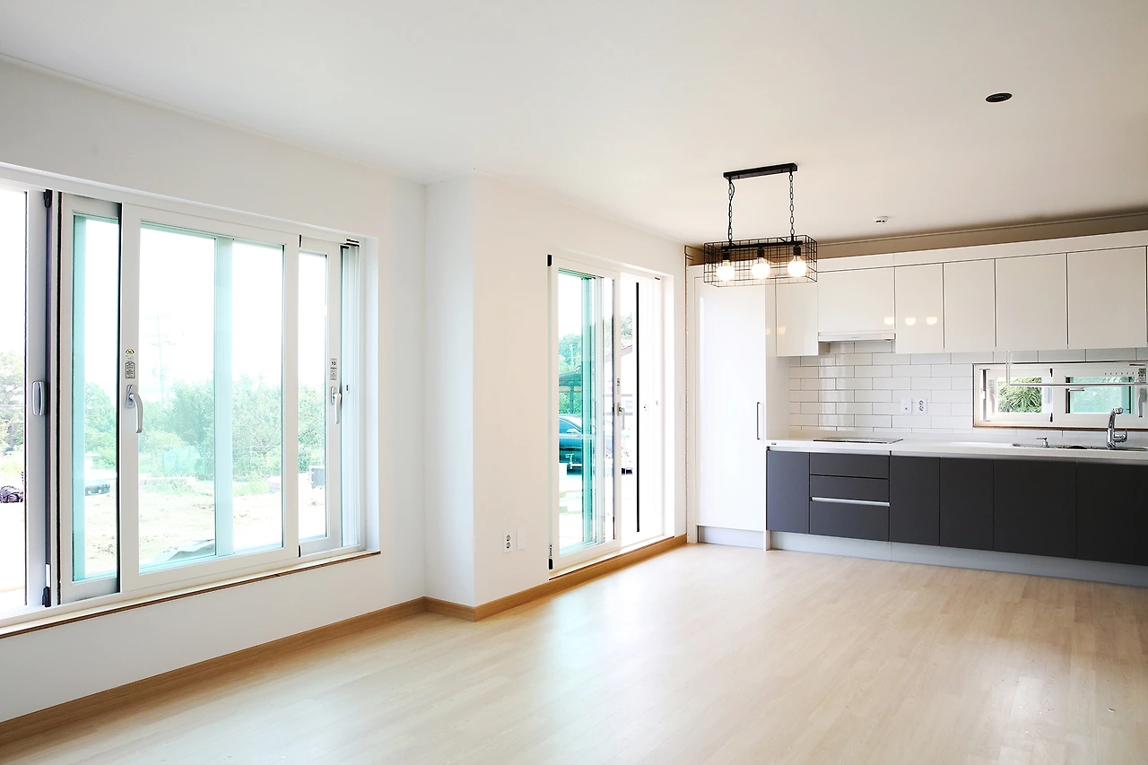 한글브런치완성_외관목재 (1).JPG