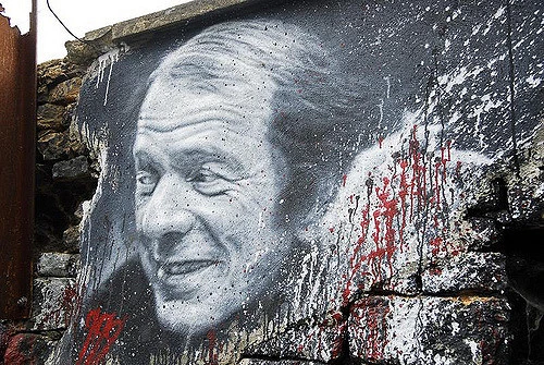 276E7A48583272D92D.jfif