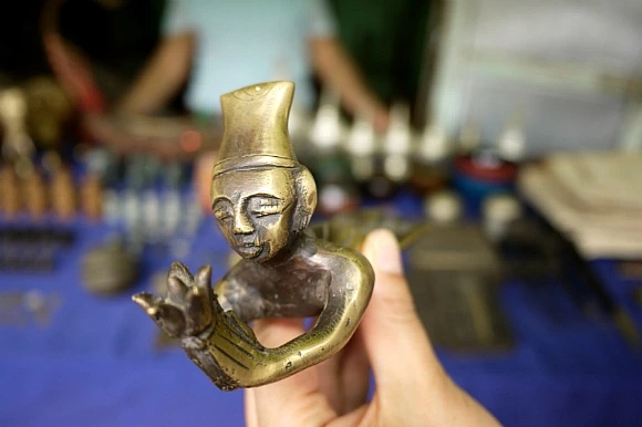 26687D4A52FB2E6A3399F5