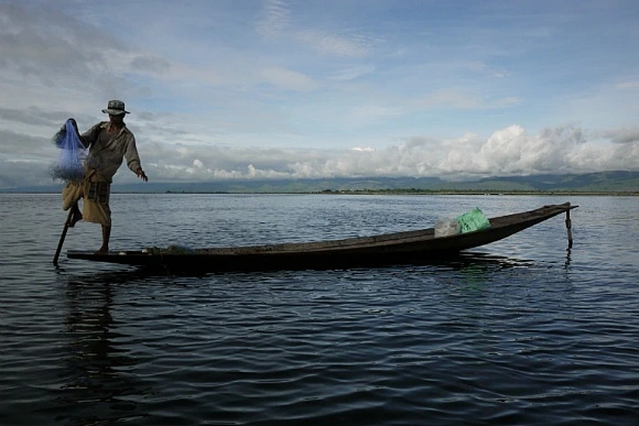 2761103B52FB2337102E00