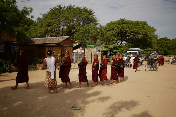 2135B64D52FD74FE0BA584