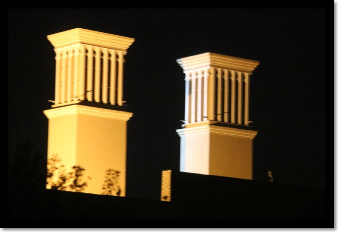 이란7시원한 바람이 들어오는 바라탑.JPG