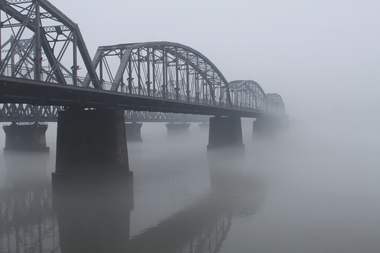 끓어진 압복강철교.JPG