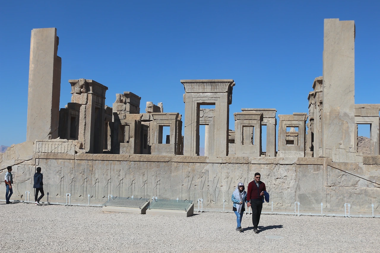 1다리우스 1세 궁전(타차라)페르세폴리스 궁전단지에서 가장 먼저 지어진 궁.JPG