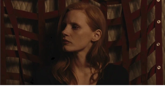 수송기에서 멍때림.bmp