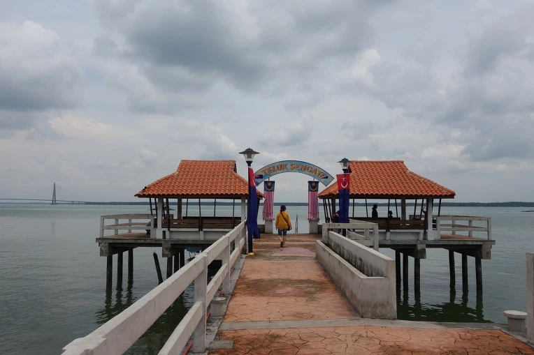 990C723359B2887B1D3C86