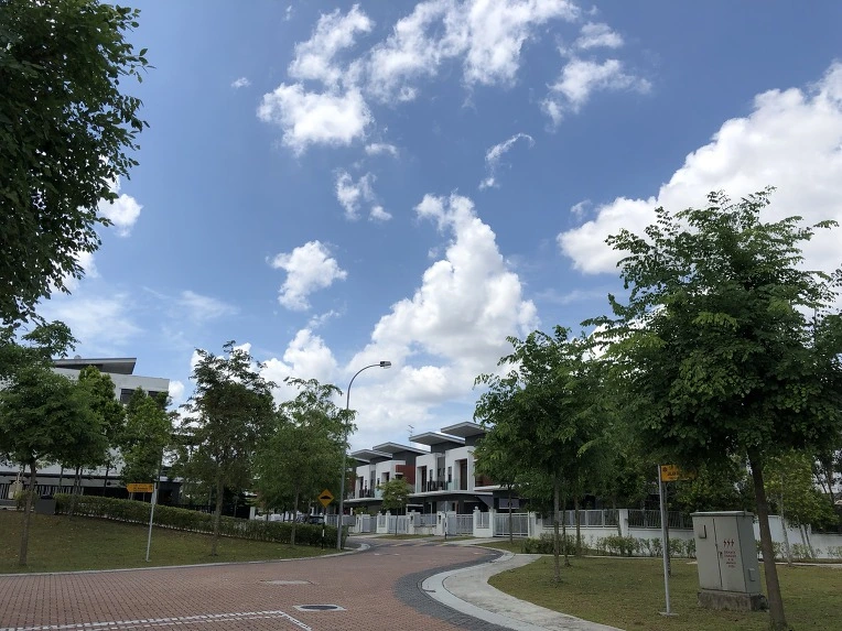 99C90F4A5C621992325A92