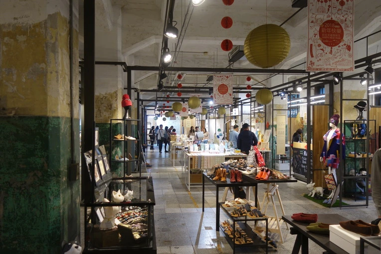 999C18395A94057C168001