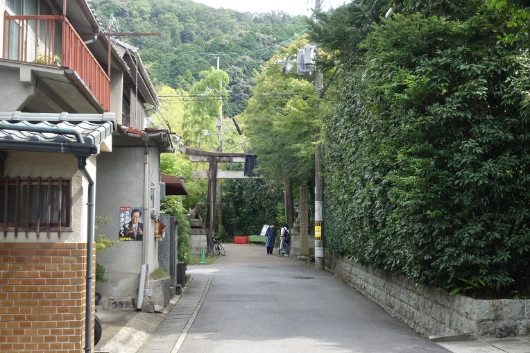 99E89B3359D4DEFC1824FD