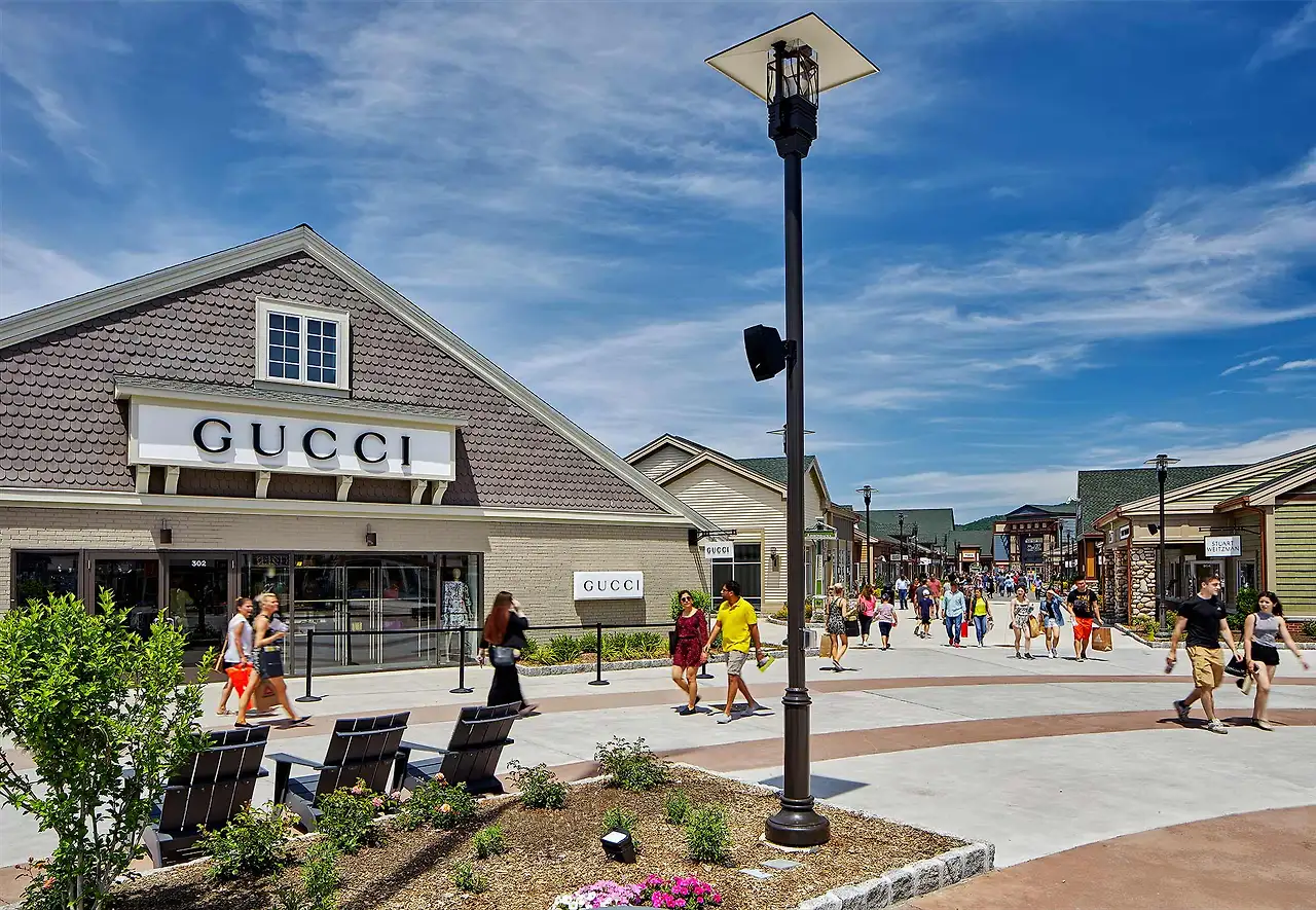 woodbury-common-07.jpg?yocs=3_&amp;yoloc=us