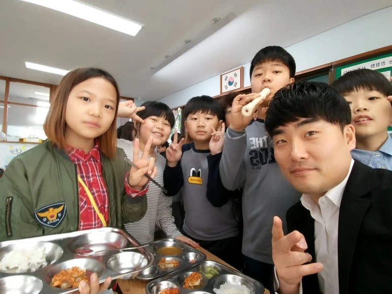 2018-03-30-12-09-04-240.jpg?type=w773