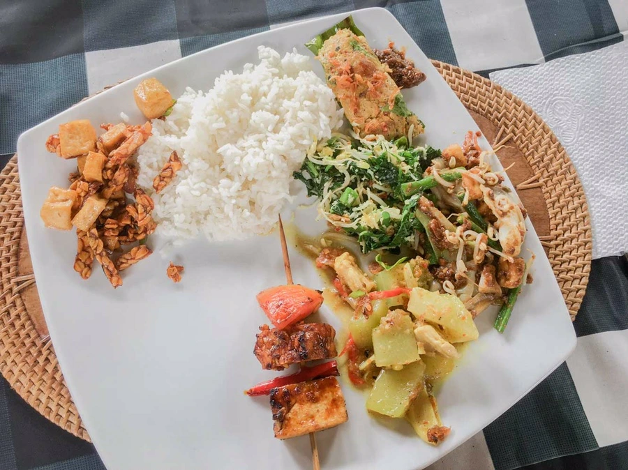 IMG_9334.JPG?type=w966