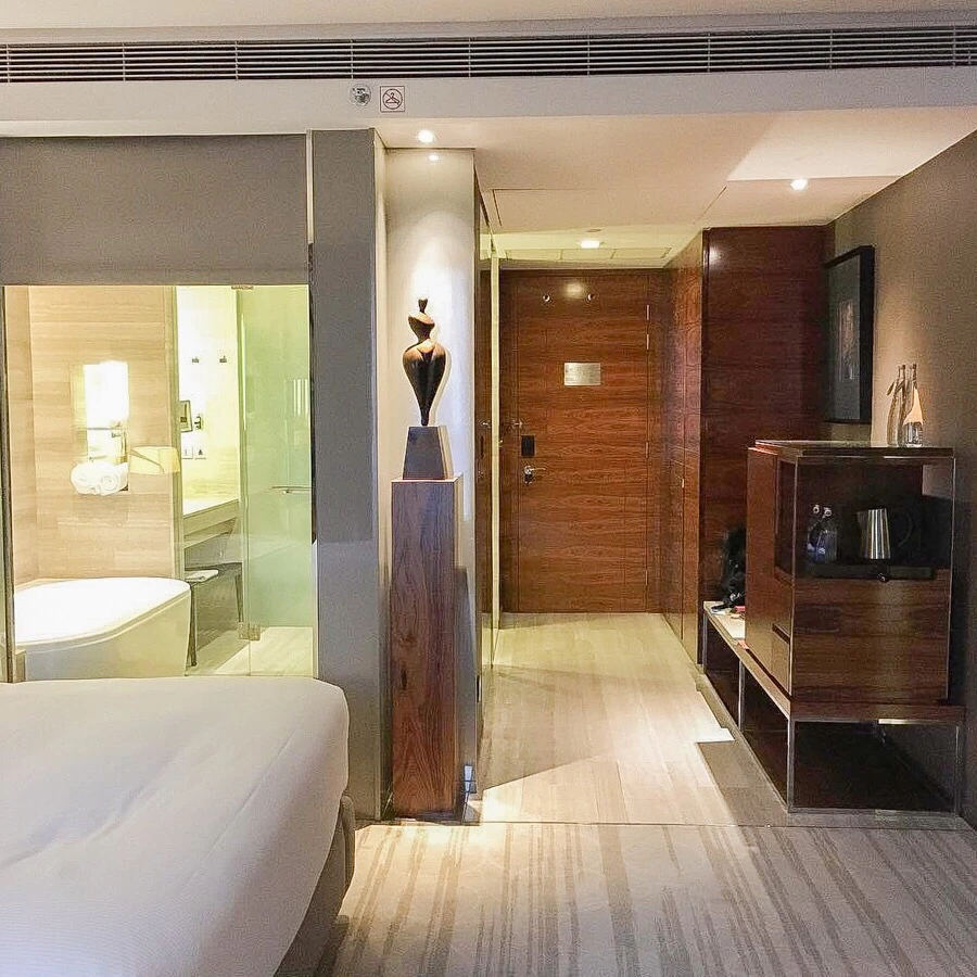 IMG_5543.jpg?type=w966